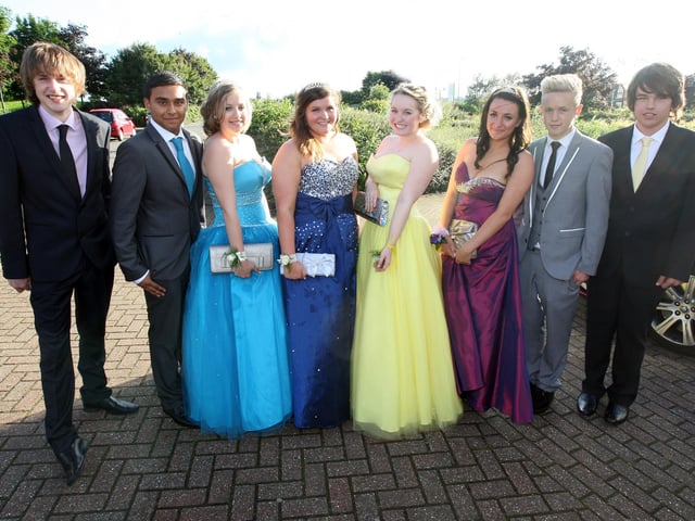 Rushden Community College  Year 11 prom at the Diamond Centre, Nene Park 2009