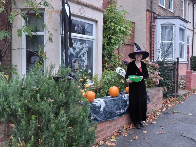 Kingsley Avenue Halloween