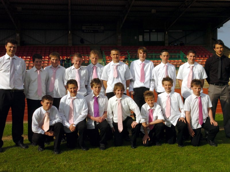 Members of the Kingswood school football team pictured before the kicked off of their final back in 2008.