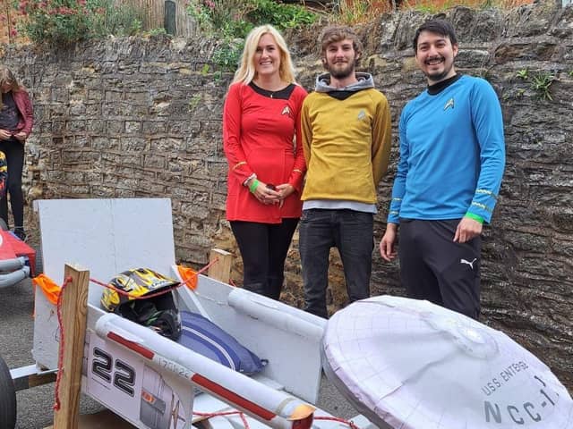 DWSM - 20230919 - Stacey, Micheal and Gabriel with their Star Trek themed cart