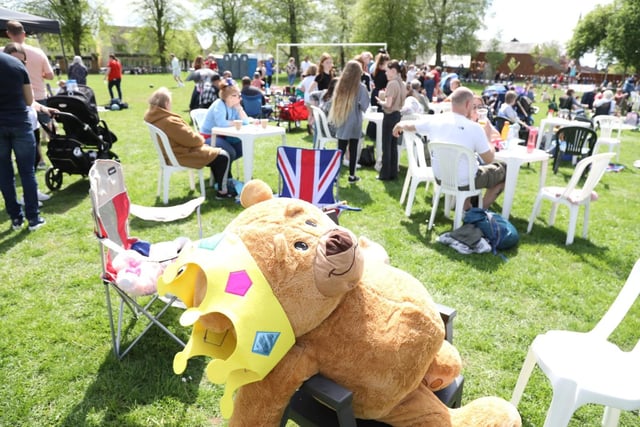 Coronation Weekend  Big Lunch celebrations across north Northants
Desborough residents party in on the Rec