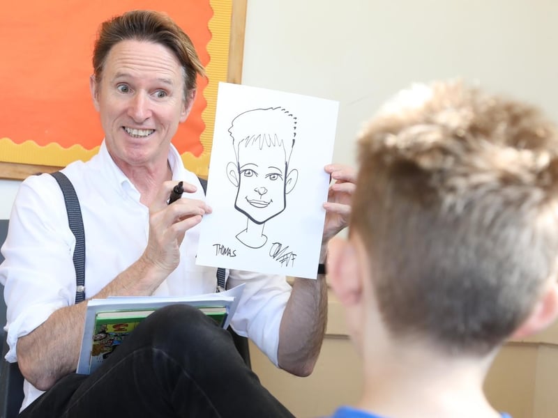 Kettering Festival of Literature 2023 - comic artist Kev Sutherland