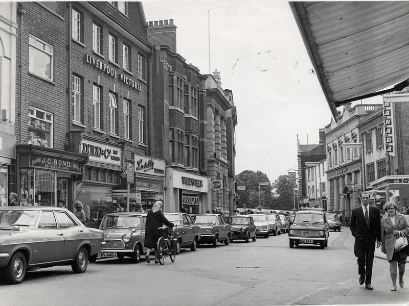 Looking down High Street towards the market.