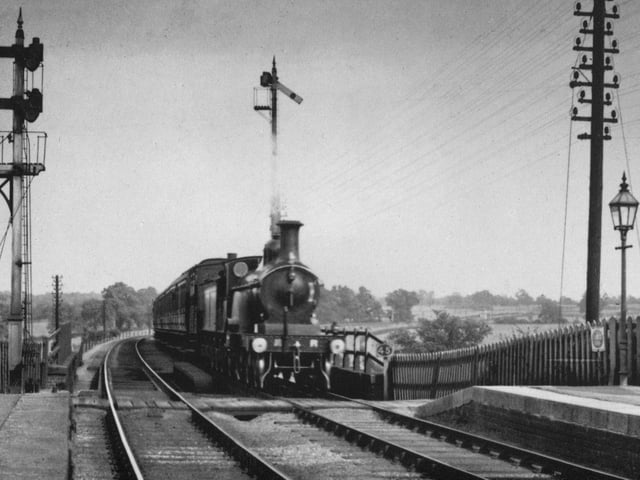 Glendon and Rushton Station