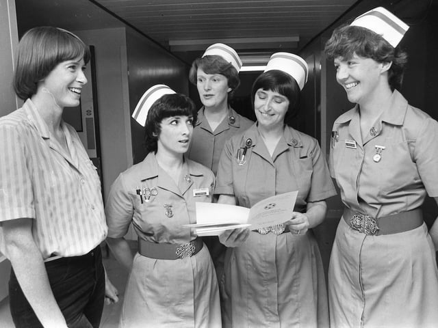 1981 KGH AWARDS TO NURSES