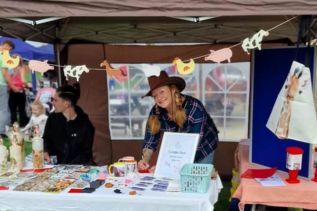 Teresa Underwood  - Redhead Rescues Animal Sanctuary
