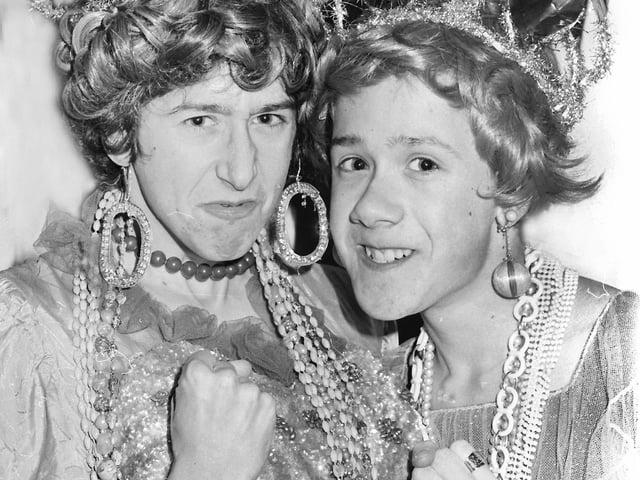 1981 ROTHWELL YOUTH CLUB PANTO Retro Christmas pictures from the 1980s:Christmas in the 1980s