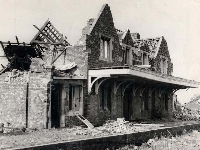 Demolition of Irthlingborough station in 1970