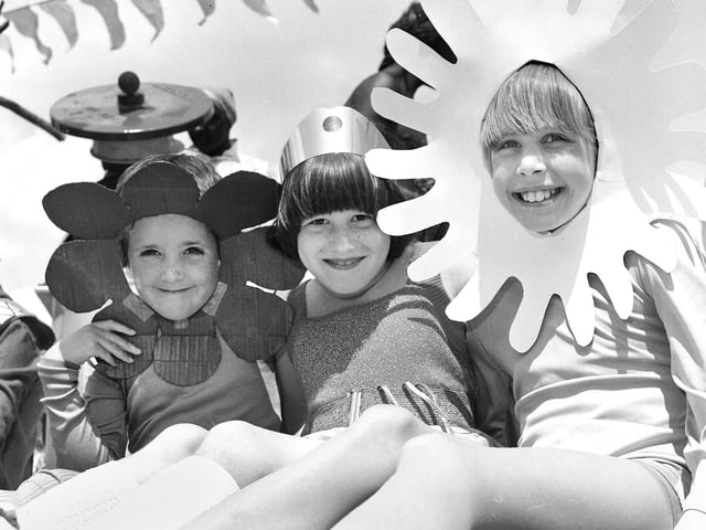 1981 FINEDON CARNIVAL