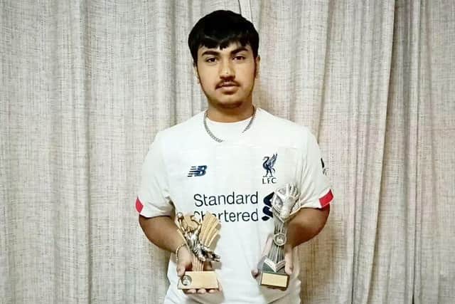 Golden Glove Musa Chaudhury  FC Legends