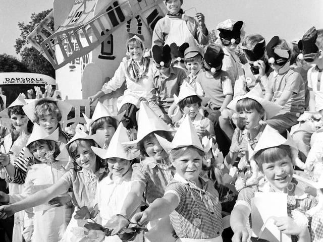 RAUNDS CARNIVAL 1986
