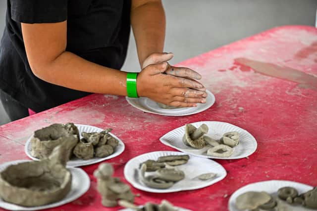 Play with Clay