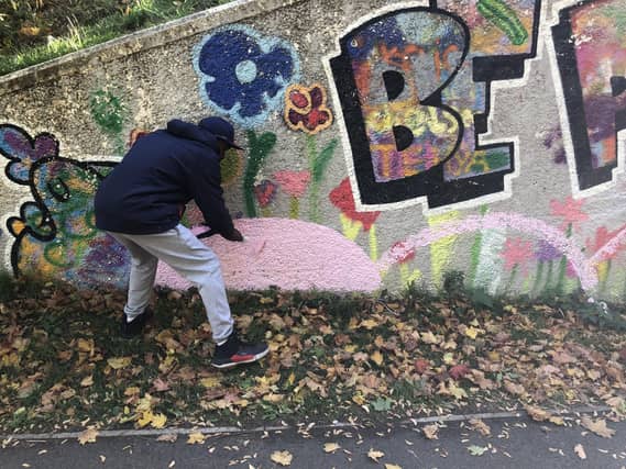 Lemon Pop Art in the Queensway underpass