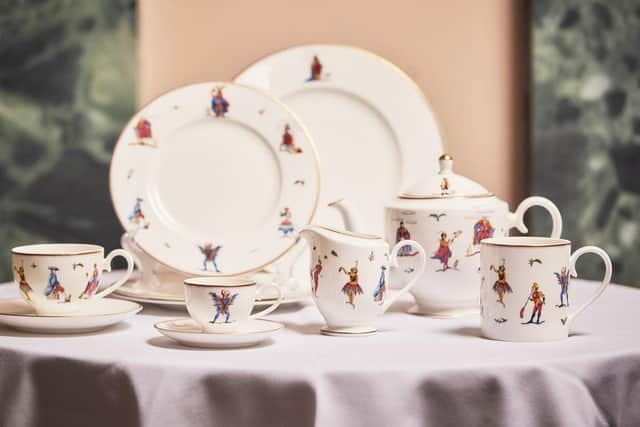 Enjoy afternoon tea in the beautiful surroundings of Theatre Royal Drury Lane