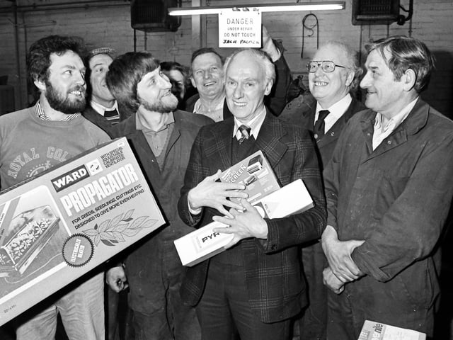 1982 RETIREMENT AT ALUMASC JACK PALMER