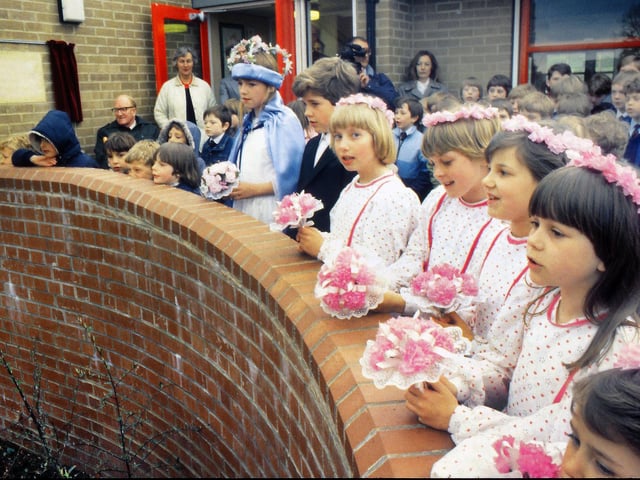May Day at Geddington at the school's opening in 1986