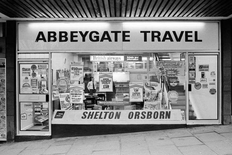 1979  Kettering  Abbeygate Travel Gold Street