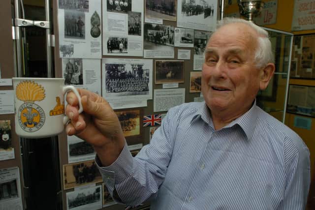 Eric Fowell at Rushden Museum in 2008