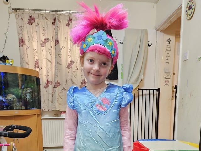 Kaya-willow, age 4, from Kettering, as poppy from trolls