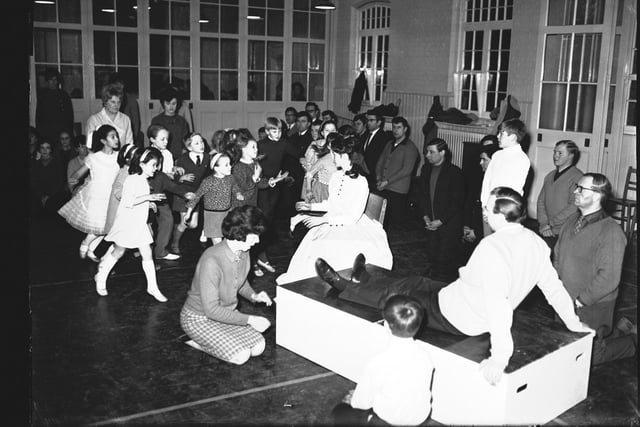 Wellingborough Dramatic Society rehearsals, February 26, 1968