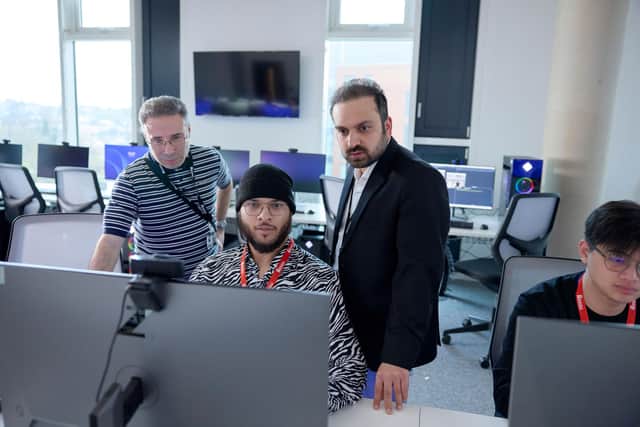 Computing demonstration at UON.