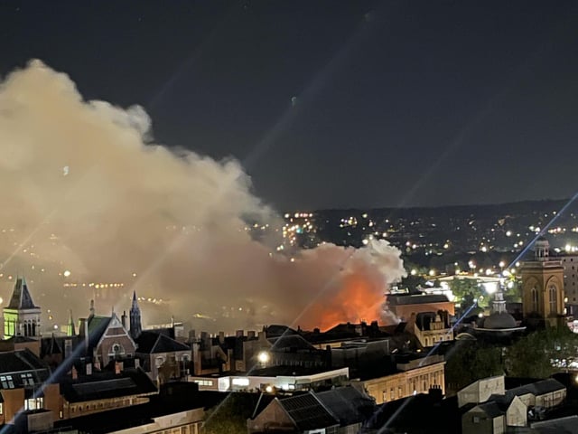 Huge fire breaks out in Bridge Street overnight as NINE fire crews continue to tackle the blaze in busy Northampton street