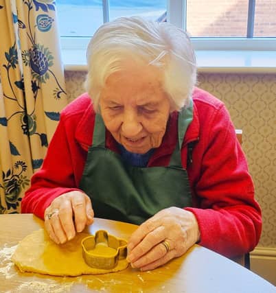Hands on Happiness at Elm Bank Care Home