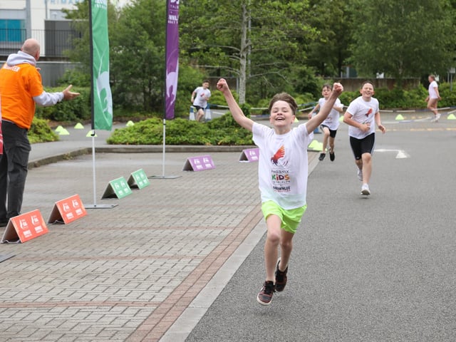 School pupils take part in the Kids of Steel mini triathlon in Corby/IMG