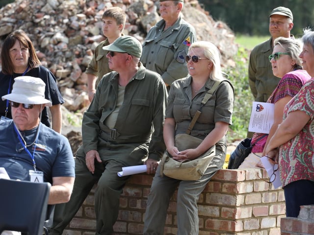Grafton Underwood US airbase museum volunteers welcome returning veteran and families of base personnel