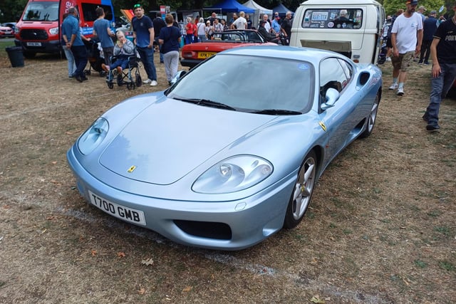 Rushden Car Rally Picture special: All the best bits as classic cars line Rushden's Hall Park