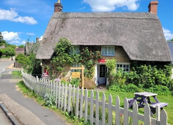 This tearoom near Kettering provides a comprehensive, fresh-to-order menu of hot and cold lunches, afternoon tea, sweet treats, and hot and cold beverages.
It has an annual turnover of around £65,000.
Asking price: "On request".