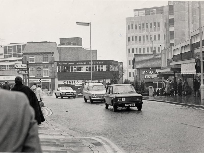 Gold Street when cars were allowed.