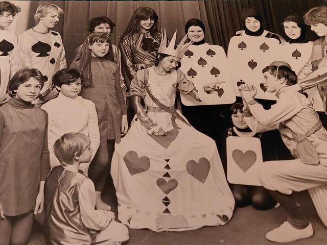 Kettering United Theatre Group Alice in Wonderland 1983/National World