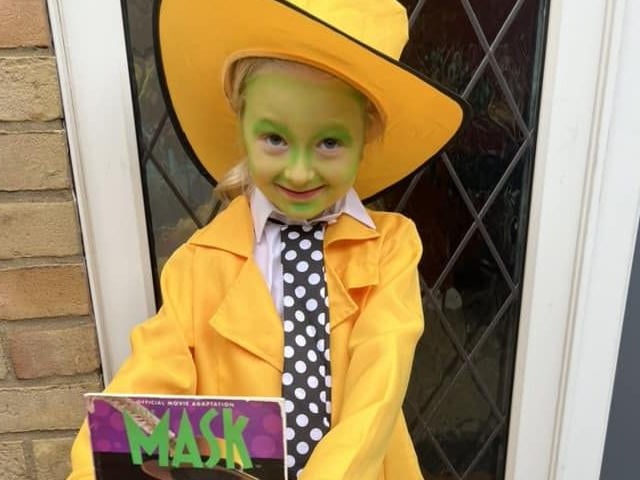 Ronnie, from Rushden, as The Mask