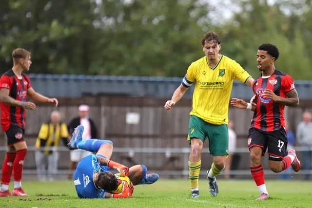 A Poppies chance goes beggin at Hitchin (Picture: Peter Short)