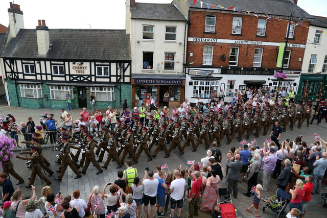2nd Battalion Royal Anglians marching through Kettering town centre July 2014