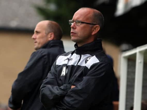 AFC Rushden & Diamonds boss Andy Peaks is hoping his team can return to action with a win at Hanwell Town this weekend