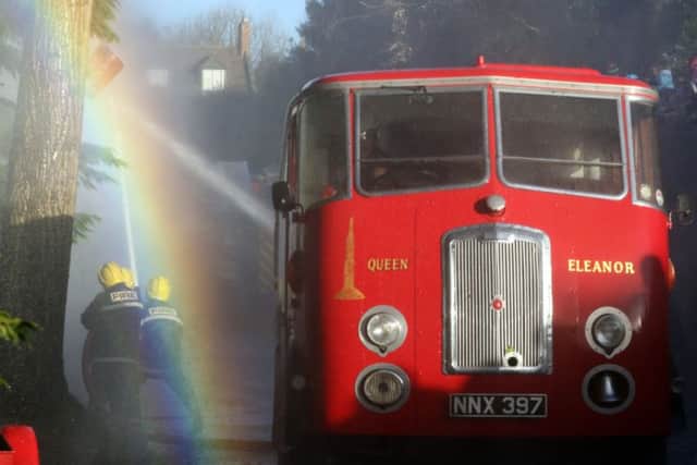 Ford Squirt: Geddington: Boxing Day Squirt. Geddington Volunteer Fire Brigade battle against firefighters across the Ise Brook.
Tuesday December 26th 2017 NNL-171226-184717009
