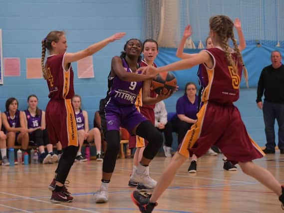 Northamptonshire Titans under-16 girls got the better of their county rivals from Northants Lightning. Pictures by Dave Ikin