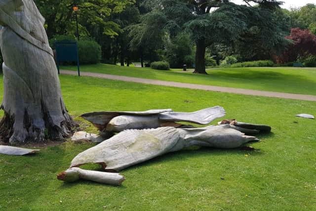 The damaged sculpture
