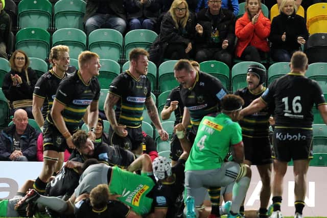 Saints held out late on to see off Harlequins (pictures: Sharon Lucey)