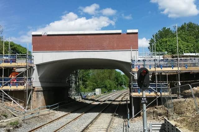 The Cottingham Road railway bridge