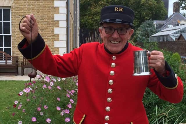 John Riley won the 2017 World Conker Championships. Credit: The Chelsea Pensioners Facebook page NNL-180810-170832005