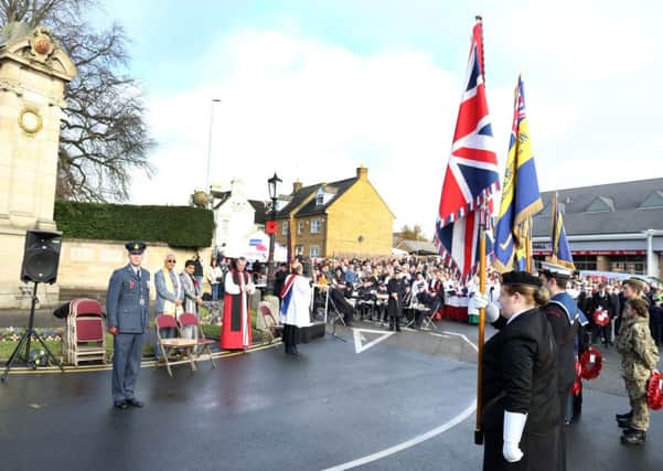 Remembrance Service: Wellingborough: People of Wellingborough pay their respects at the war memorial in Broad Green. 
Sunday, November 11, 2018 NNL-181111-154836009