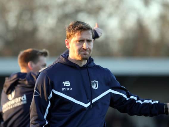 Steve Kinniburgh wants his Corby Town team to be in contention for the Evo-Stik League South Division One Central title at the turn of the year