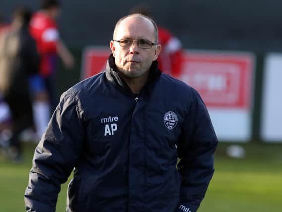 Andy Peaks saw AFC Rushden & Diamonds team bounce back from their New Year's Day defeat with an incredible 4-3 success at Hitchin Town