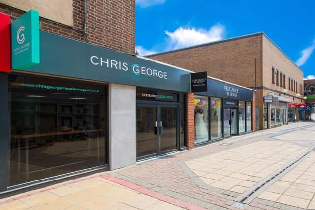 Chris George, Corby. NNL-191001-153242005