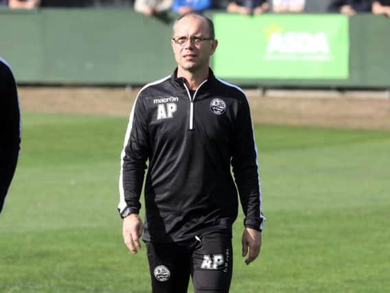 Andy Peaks saw his AFC Rushden & Diamonds team move back into the play-off positions