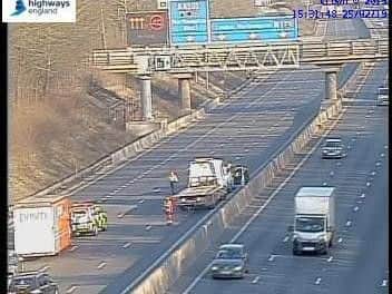 M1 cameras captured the stranded vehicle in the outside lane