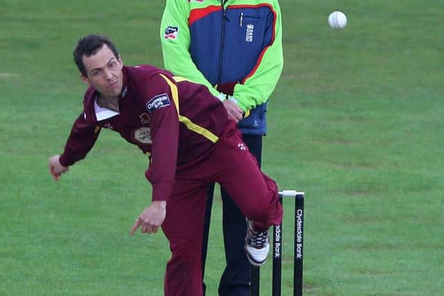 Con de Lange in action for Northants Steelbacks